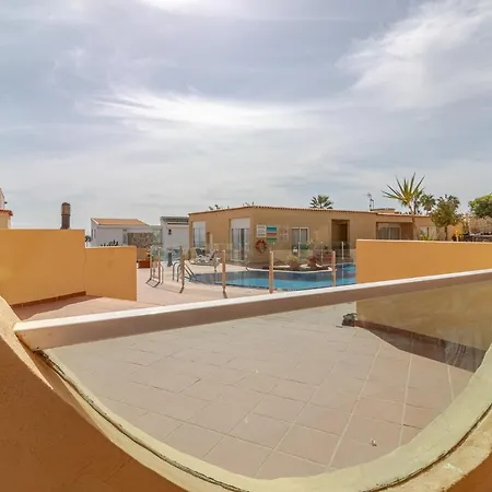 Flatguest + + 2bdr + Pool Appartement Costa Calma